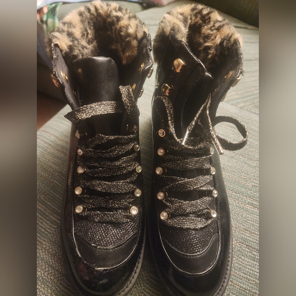 Juicy couture boots